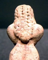 Indus Valley Civilization Terracotta Fertility Goddess - Pakistan-Western India. 3500-2500 BC. H. 8,3 cm Harappan style.jpg