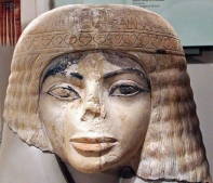 Statue head of a woman New Kingdom ca. 1550 B.C. - 1070 B.C. Field museum, Chicago.jpg